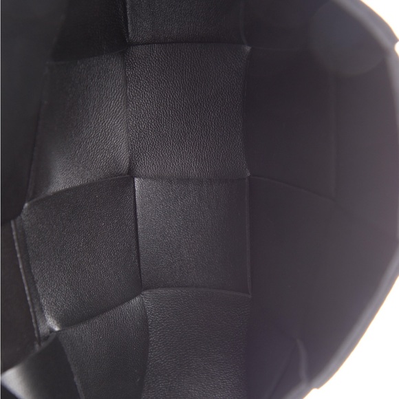 Bottega Veneta cassette belt bag - Picture 3 of 3